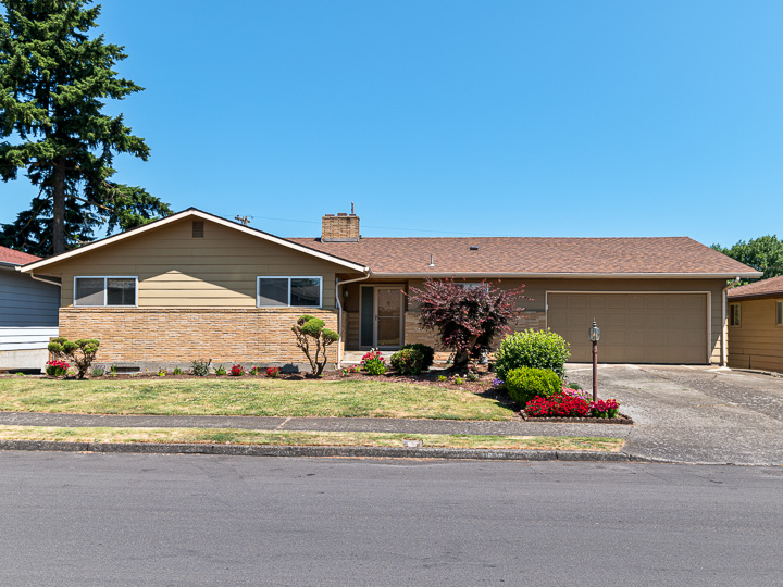 Photo of listing